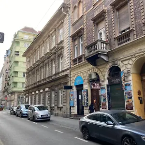  Inn A10 Center Hungary